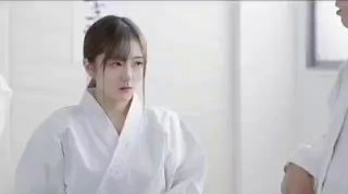英语课代表的奶好软的作文视频极品大学女神双飞！配合默契享受（看简阶可以约她）